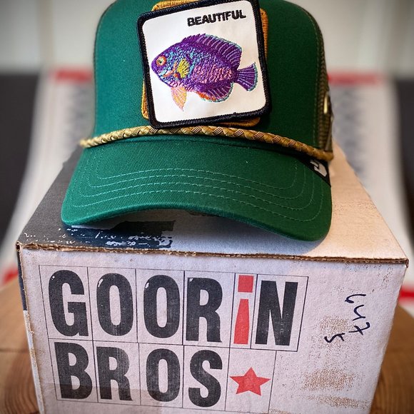 Goorin Bros. Limited Edition Trucker Hat - BEAUTIFUL - "Broken Camera" - Picture 2 of 7